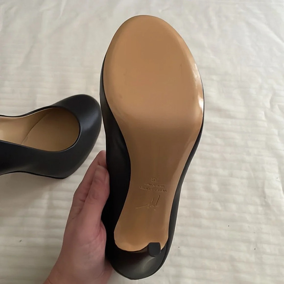 Giuseppe Zanotti Leather Pumps Heels Black Stiletto size 39 US 9 Classic NWOB - Picture 7 of 10